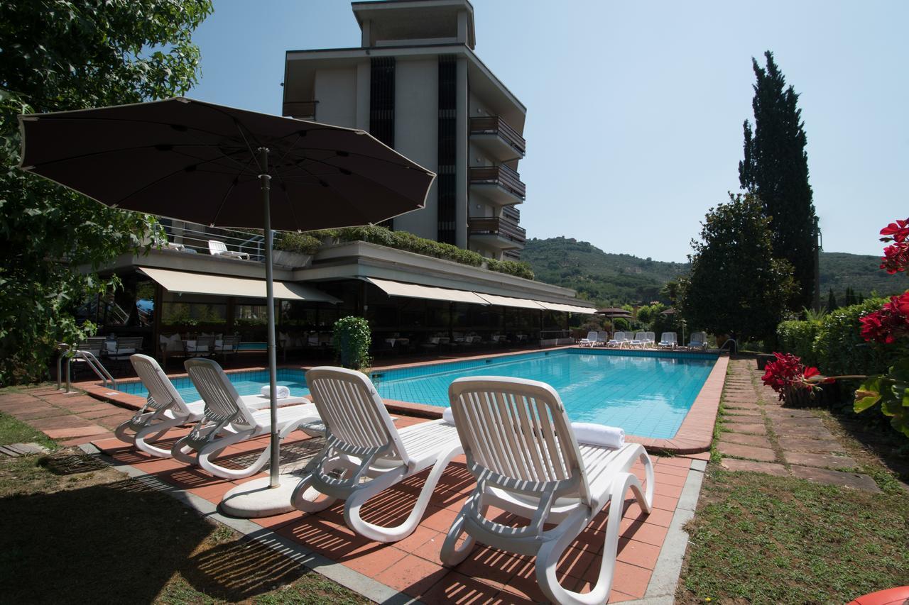 Hotel Michelangelo & Day Spa Montecatini Terme Exterior foto